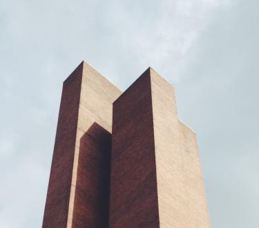 The three brick monoliths at Kane Hall on the UW campus, Seattle, WA. Processed with VSCOcam with f2 preset